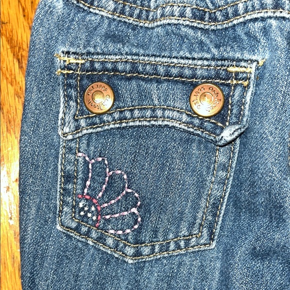 OshKosh B'gosh Classic Girls Blue Denim Jeans Size 18 Months - Picture 4 of 10